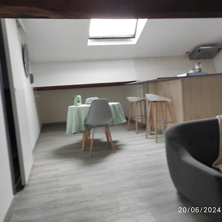 Sous Les Toits Apartment Narbonne Exterior photo